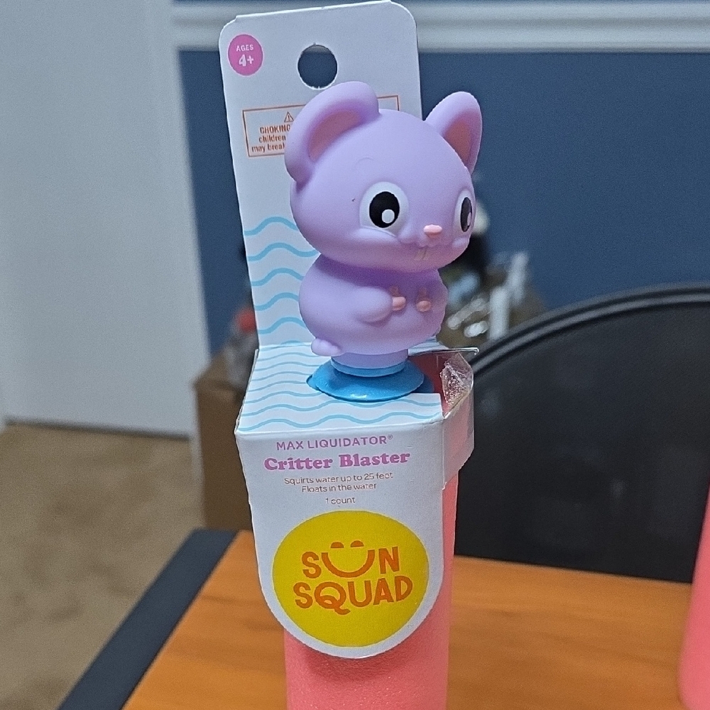 Sun Squad Critter Blaster - Pink and Purple